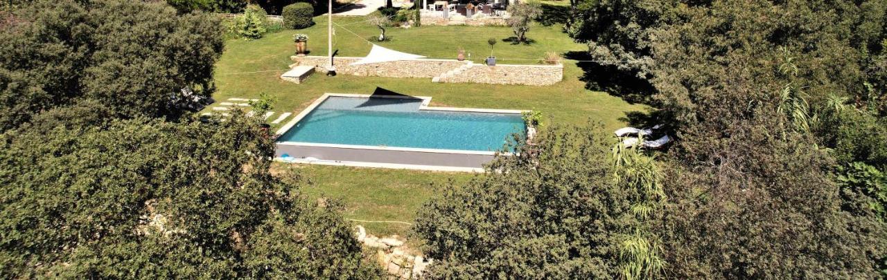 Charmant Mazet Nîmes Exterior photo