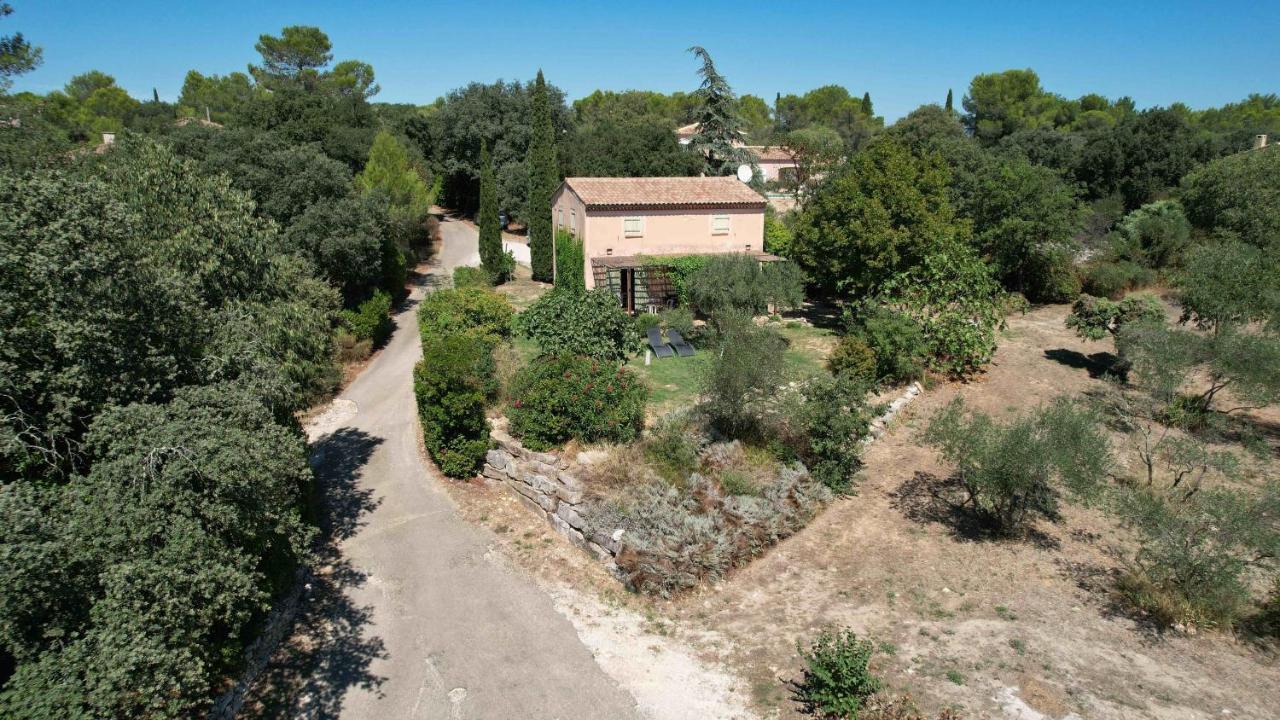 Charmant Mazet Nîmes Exterior photo